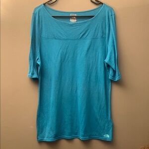 The North Face Women's Teal Short Sleeve Tee